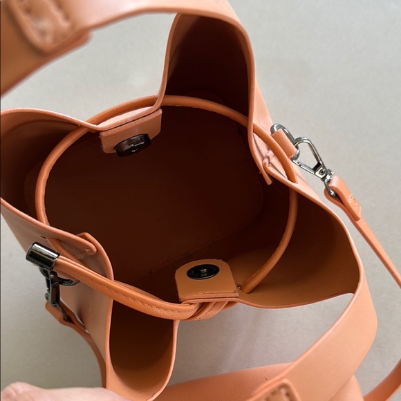 Anthropologie Mini Bucket Bag Peach - Picture 6 of 10